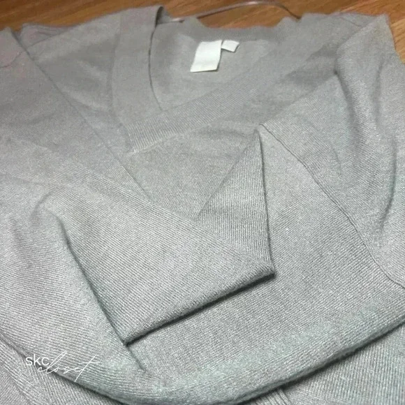 ADY P Women's Taupe Long-Sleeve, V-Neck, Fanny Sweater, L - Picture 4 of 14